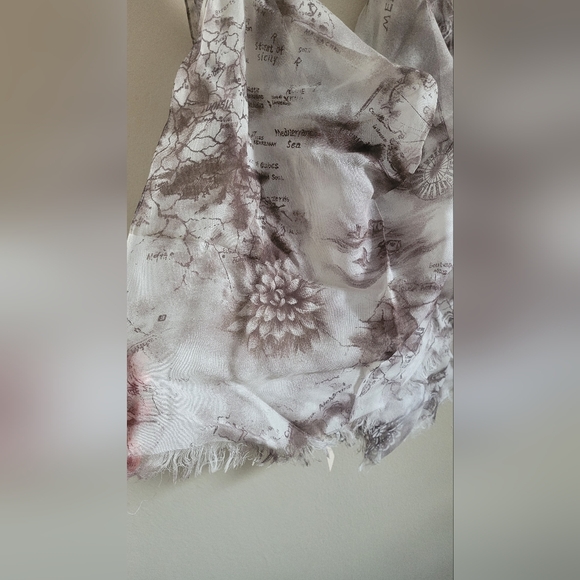 Coldwater Creek Neutral Silk Bld Mediterranean Short Fringed Scarf, Cream & Sand - Picture 2 of 9